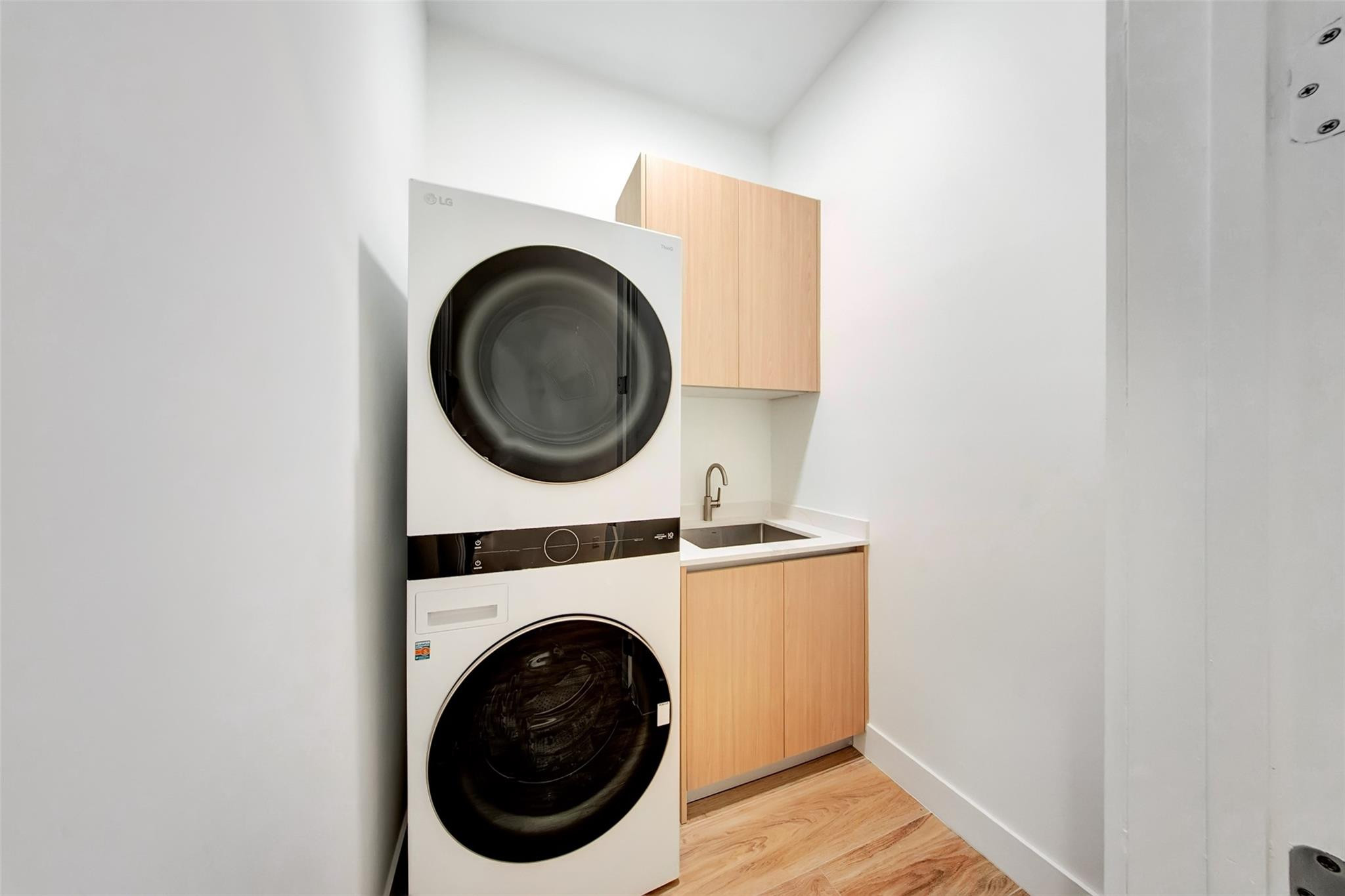 812 SE 12th Street 812