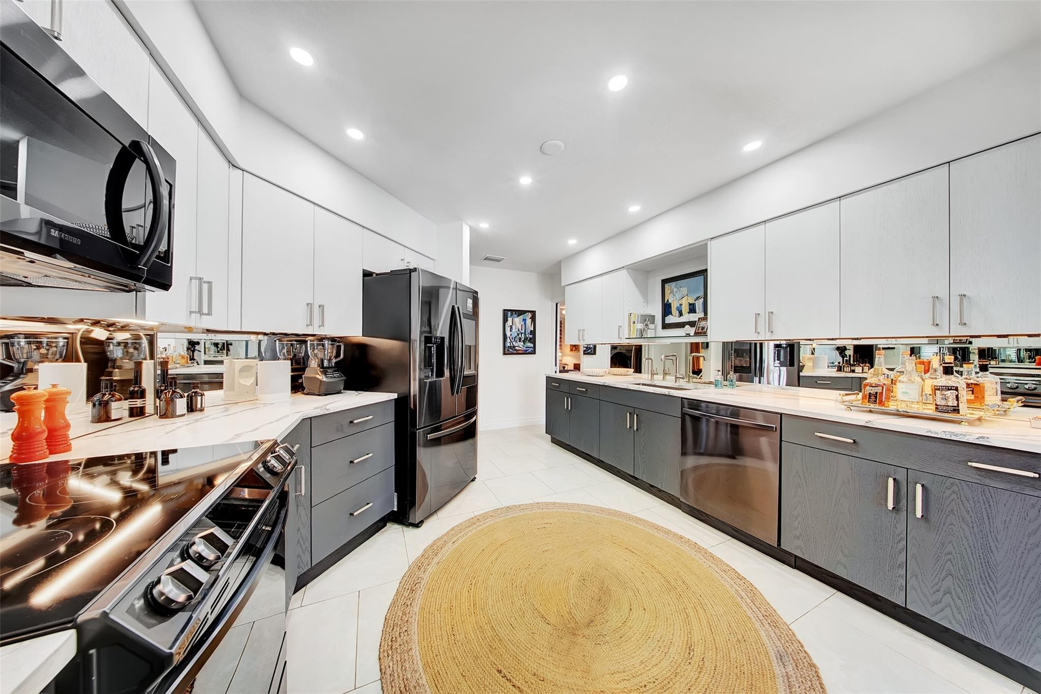 2116 NE 25th Street