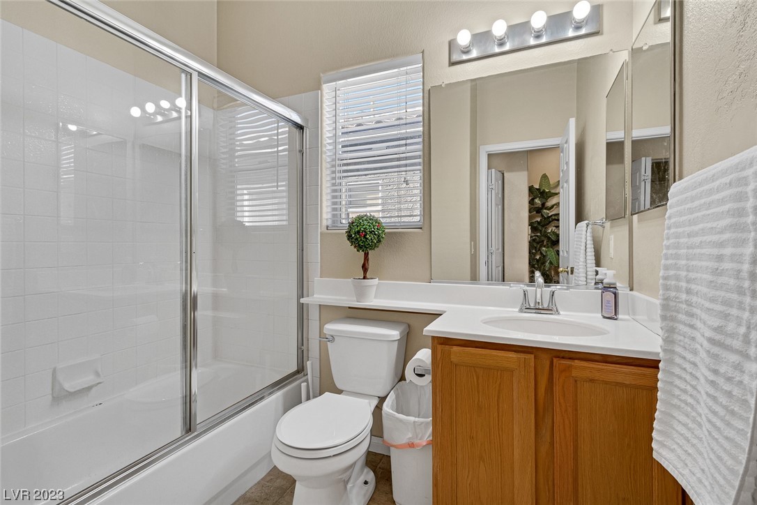 8556 Ebony Hills Way