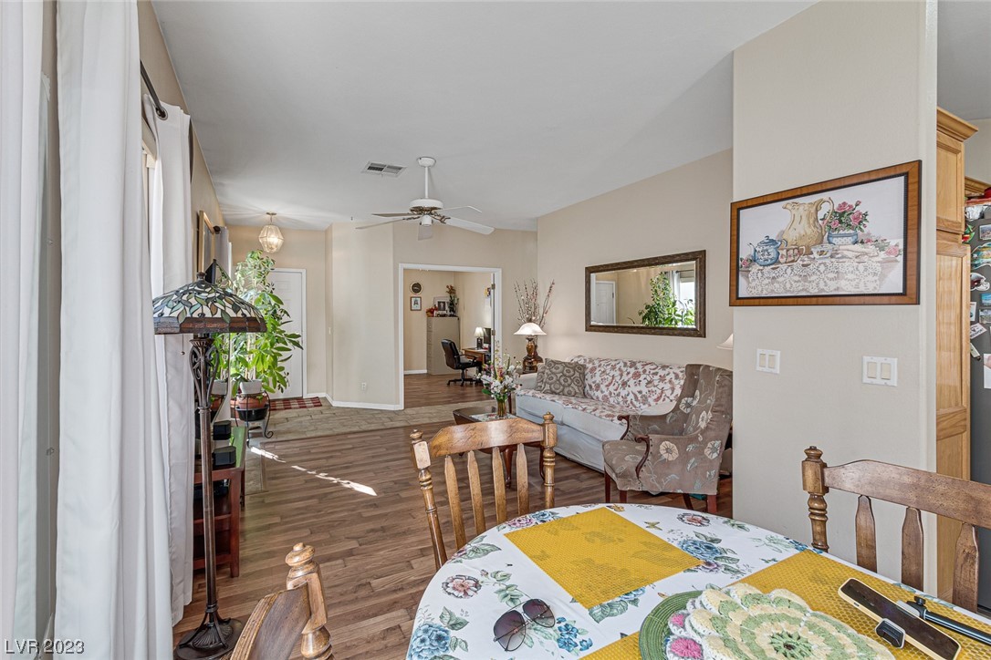 8556 Ebony Hills Way