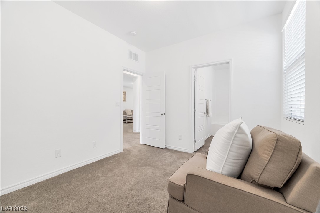 1134 Edel Hest Avenue