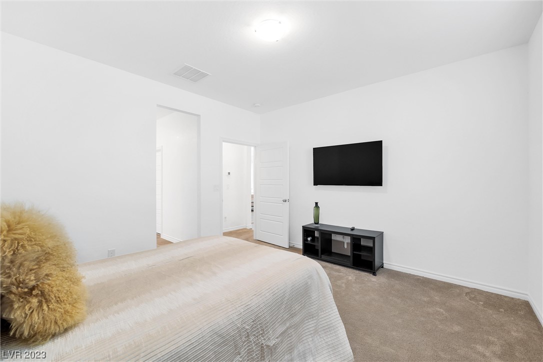 1134 Edel Hest Avenue