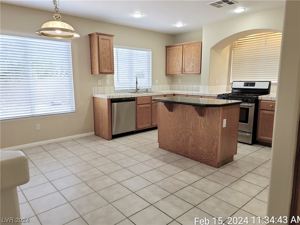 10876 Fishers Island Street