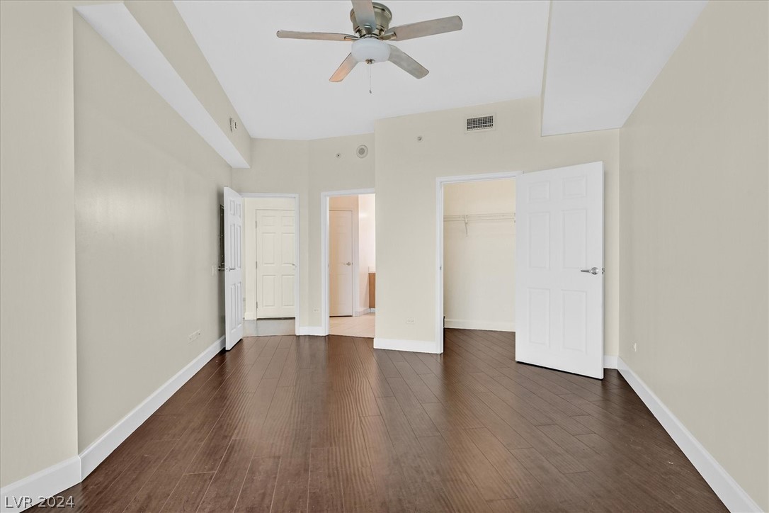 200 West Sahara Avenue 3010