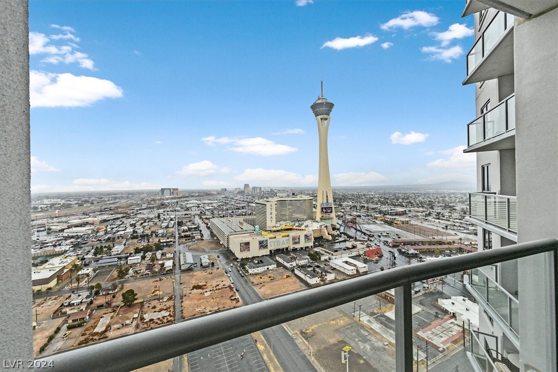 200 West Sahara Avenue 3010