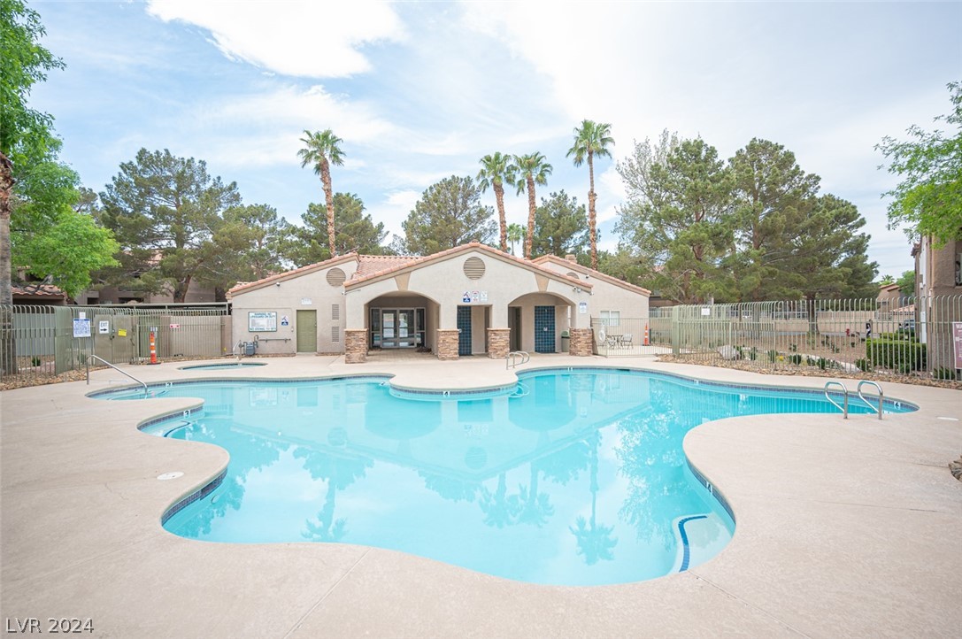 2110 Sealion Drive 201