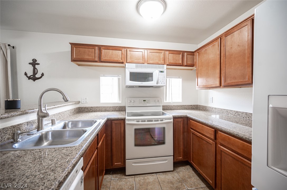 2110 Sealion Drive 201