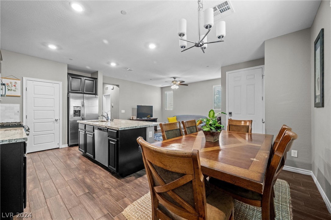 772 Grand Country Avenue