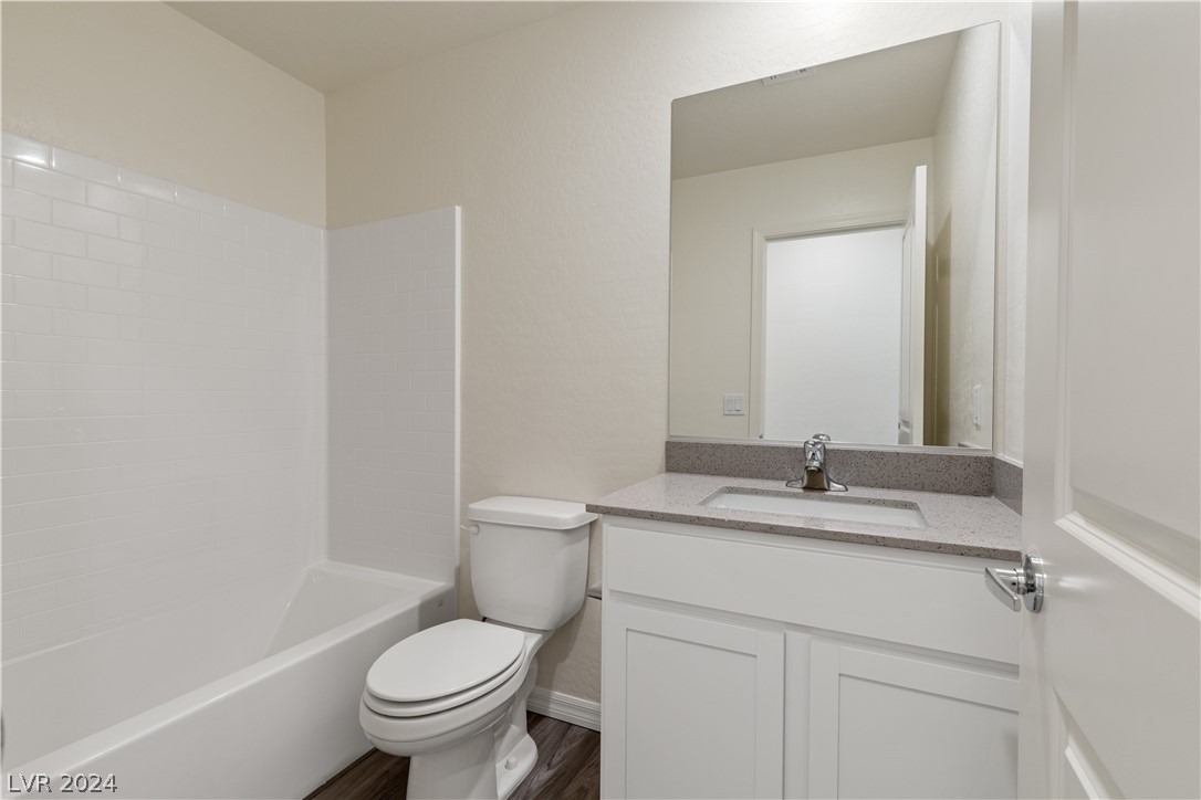 1700 Oro Grande Drive