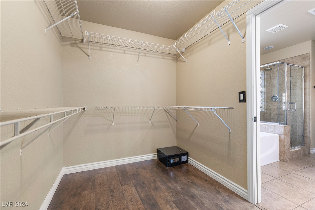 4408 Desert Park Avenue