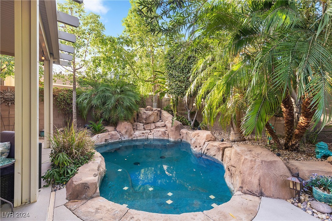 4408 Desert Park Avenue