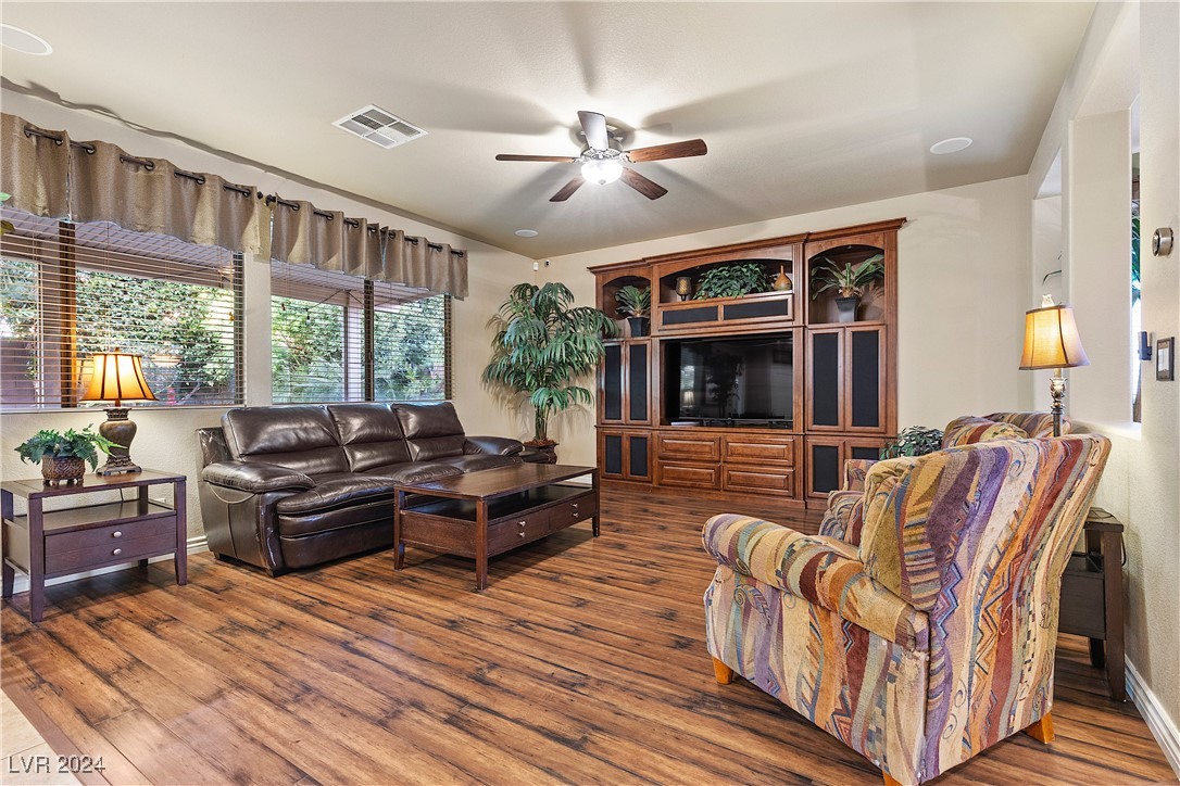 4408 Desert Park Avenue