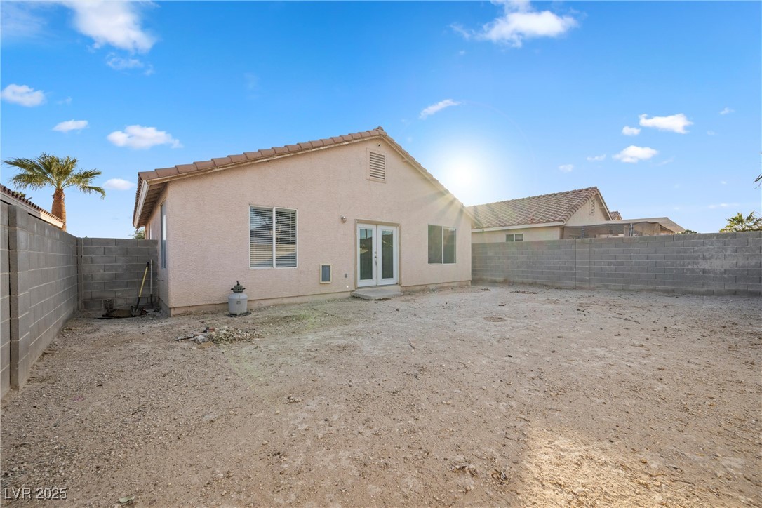 610 Roberta Alecia Avenue