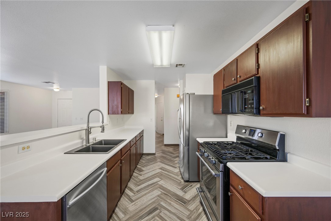 610 Roberta Alecia Avenue