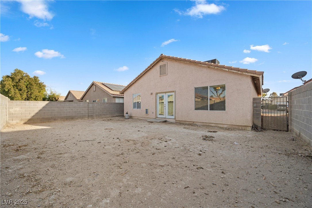 610 Roberta Alecia Avenue