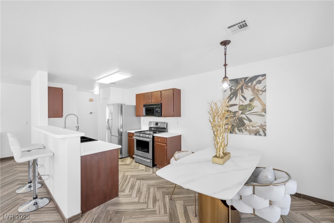 610 Roberta Alecia Avenue