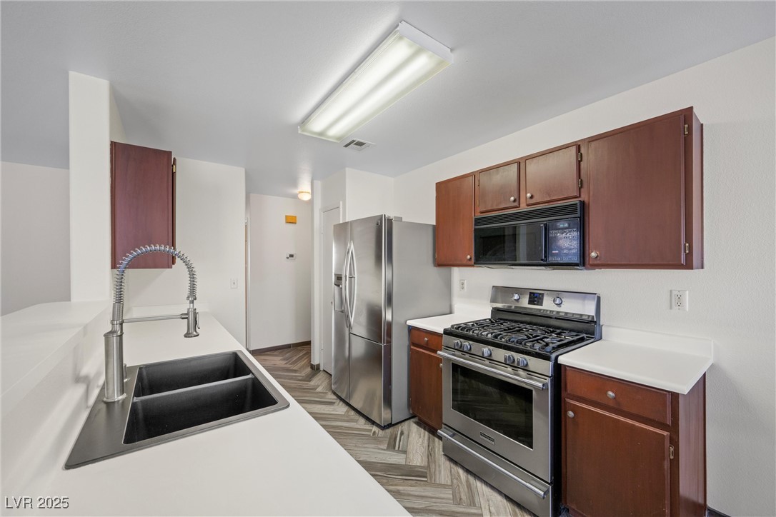 610 Roberta Alecia Avenue