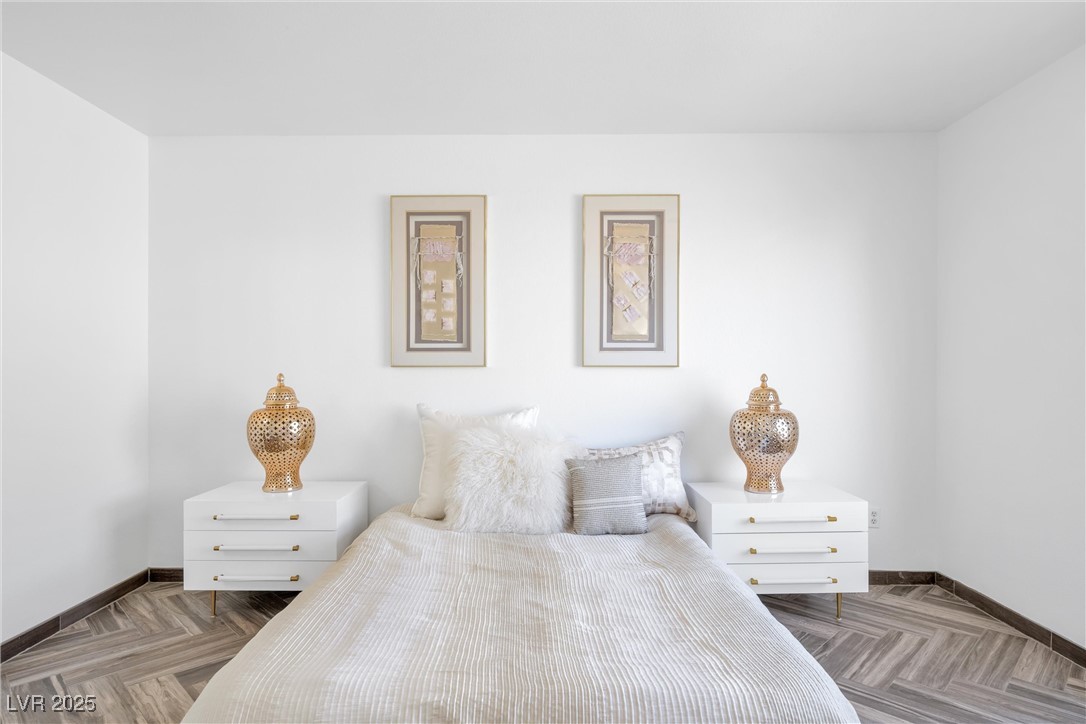 610 Roberta Alecia Avenue