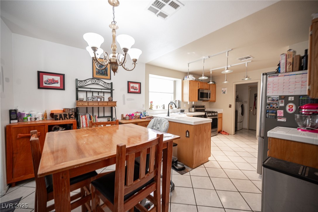 3700 Smoking Gun Court