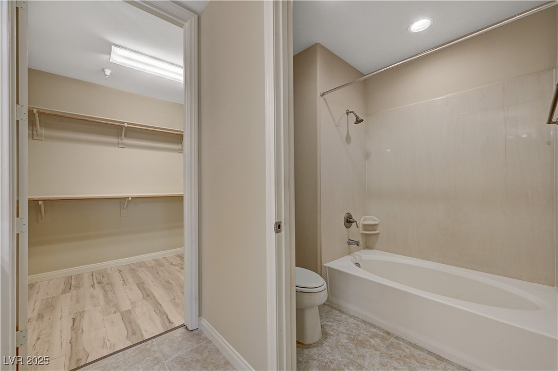 20 East Serene Avenue 401