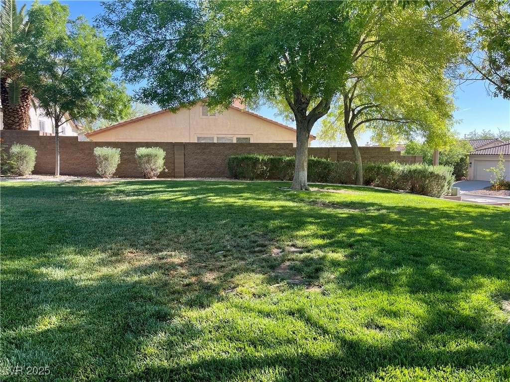 1528 Remembrance Hill Street