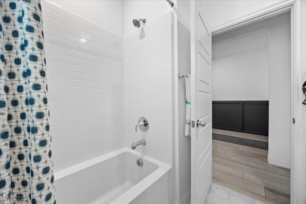 7616 Mojave Evening Street