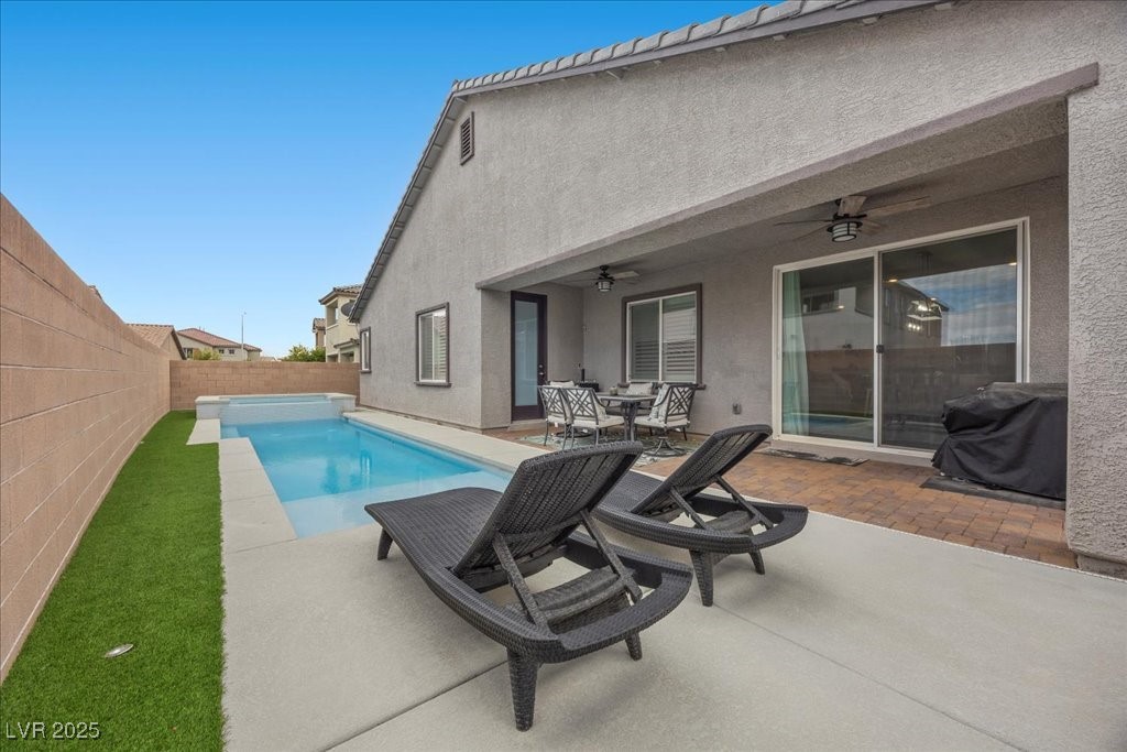 7616 Mojave Evening Street