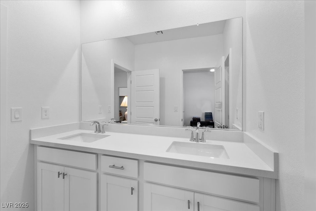 9804 Olivia Edge Street