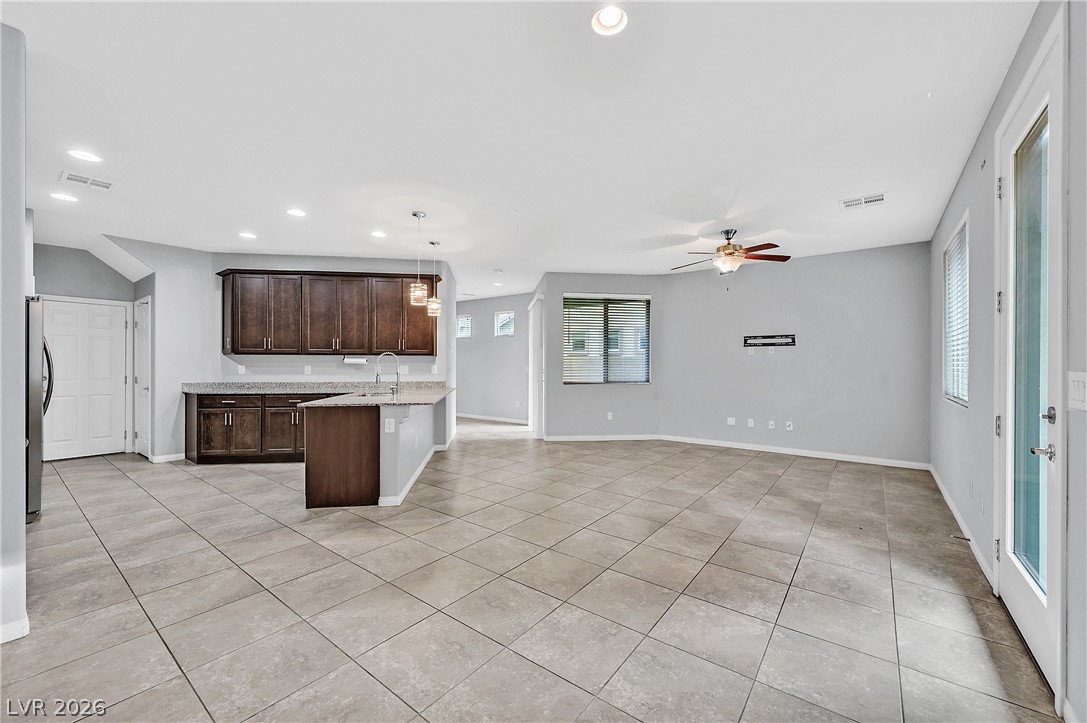 6631 Rocky Reef Street