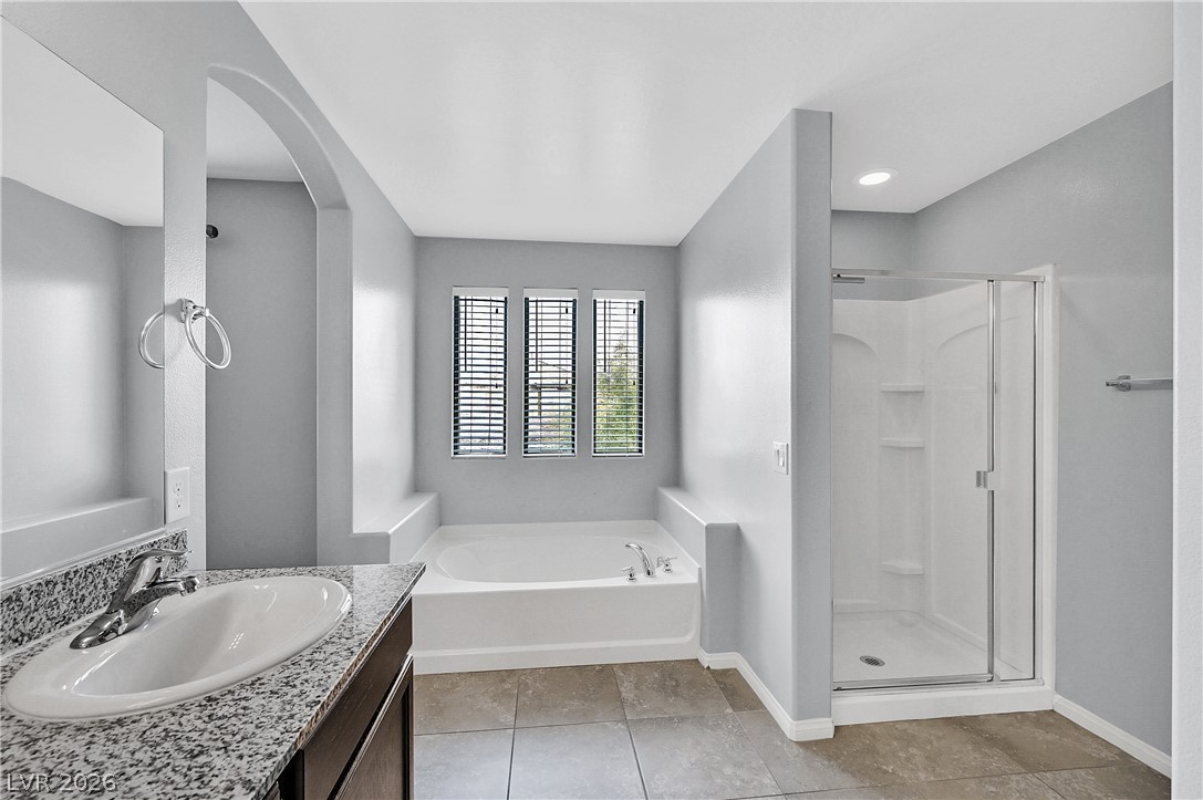 6631 Rocky Reef Street