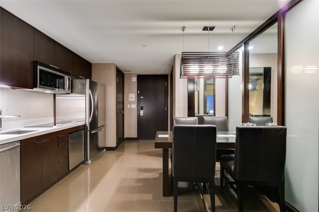 2600 West Harmon Avenue 37010