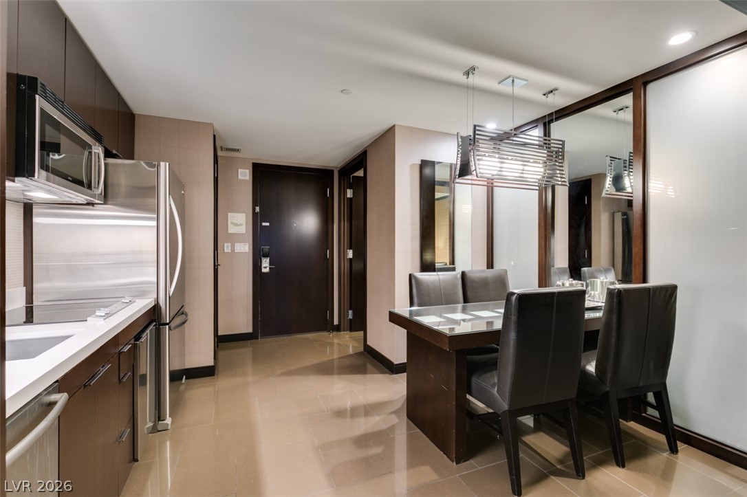 2600 West Harmon Avenue 37010