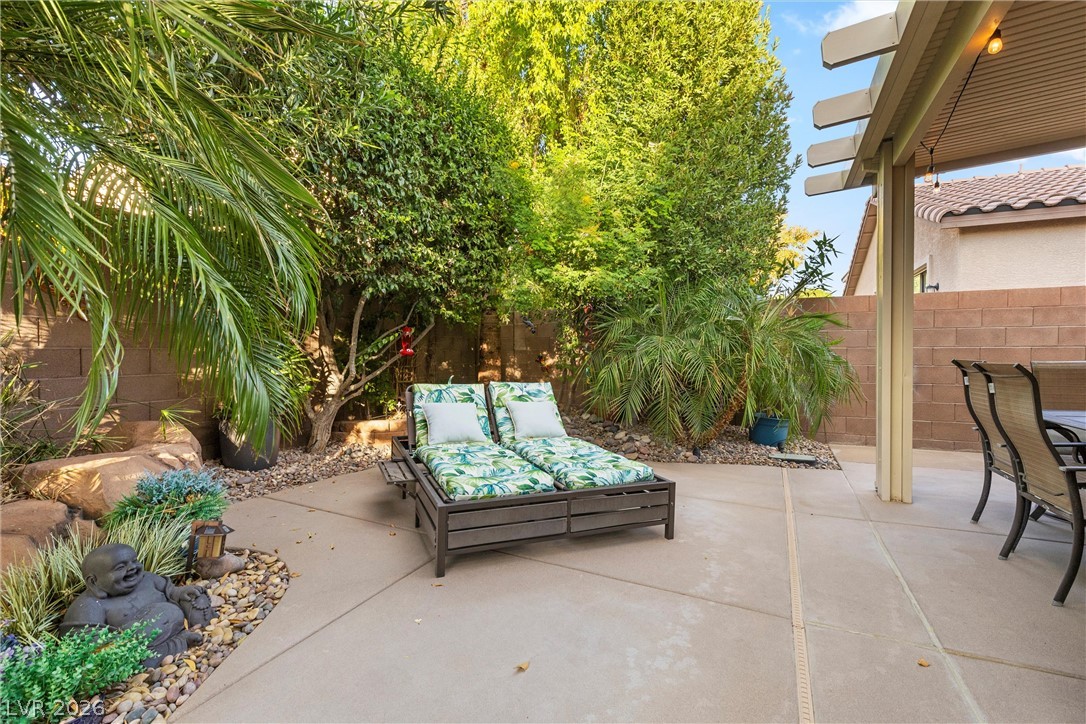 4408 Desert Park Avenue