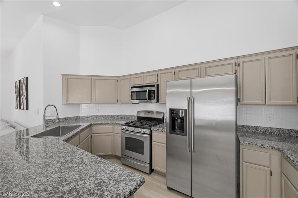 1601 Diamond Oaks Court