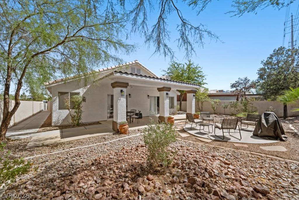 1601 Diamond Oaks Court