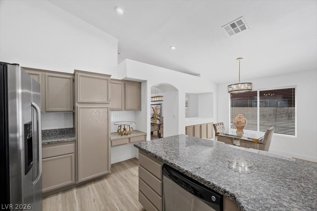1601 Diamond Oaks Court