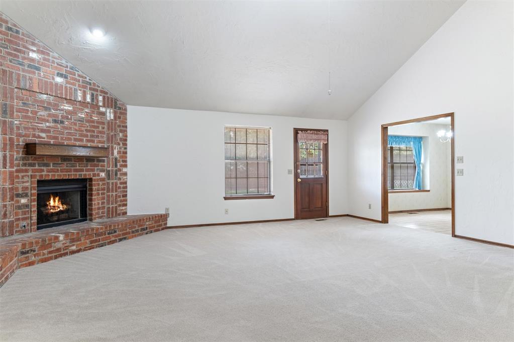 2318 Ripple Creek Lane