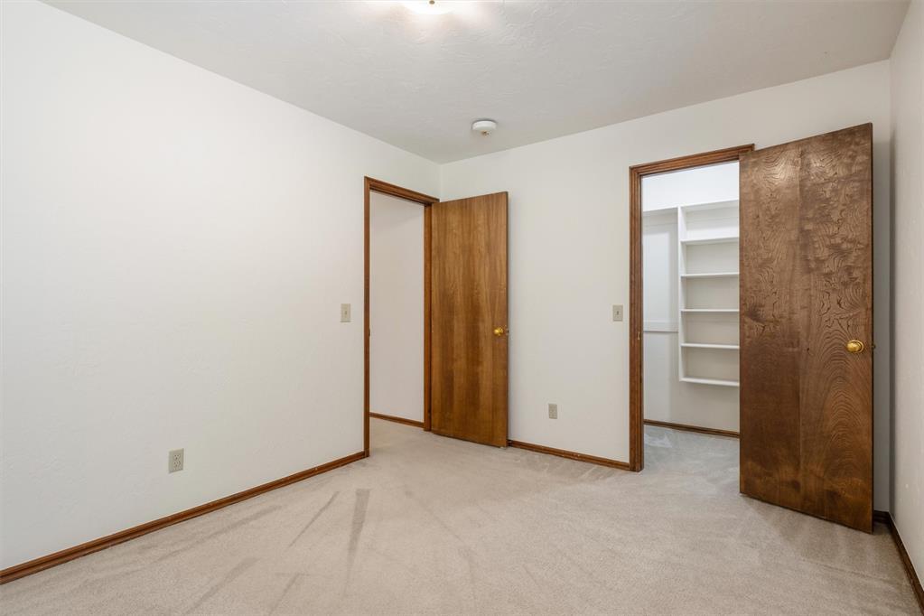 2318 Ripple Creek Lane