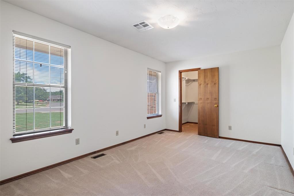 2318 Ripple Creek Lane