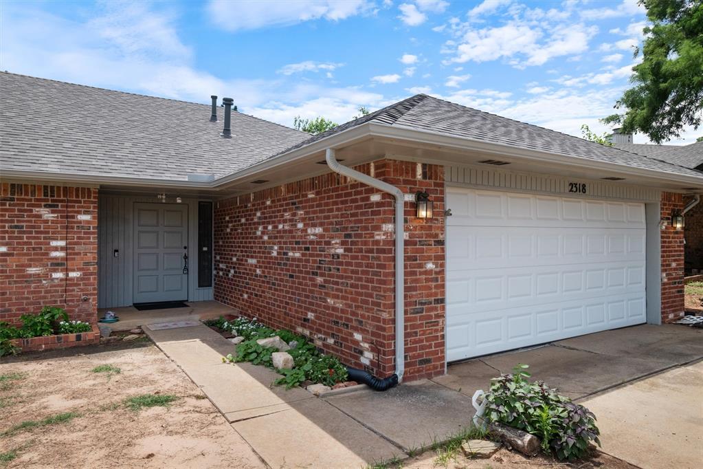 2318 Ripple Creek Lane