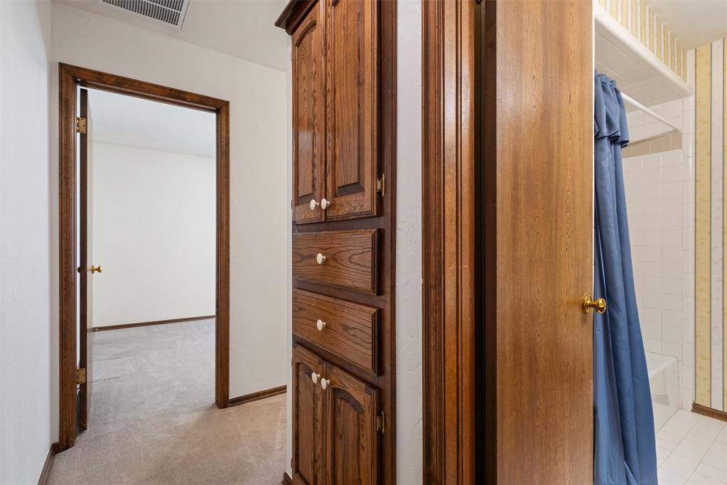 2318 Ripple Creek Lane