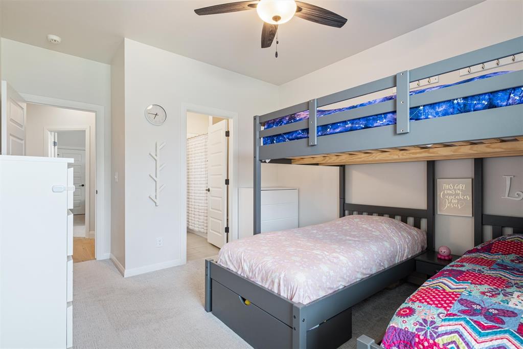 6975 Oakmonte Circle
