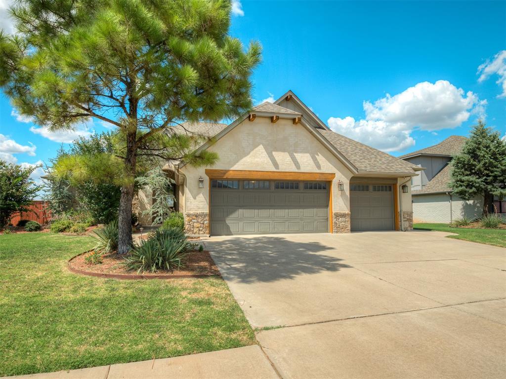 13525 Gentry Drive
