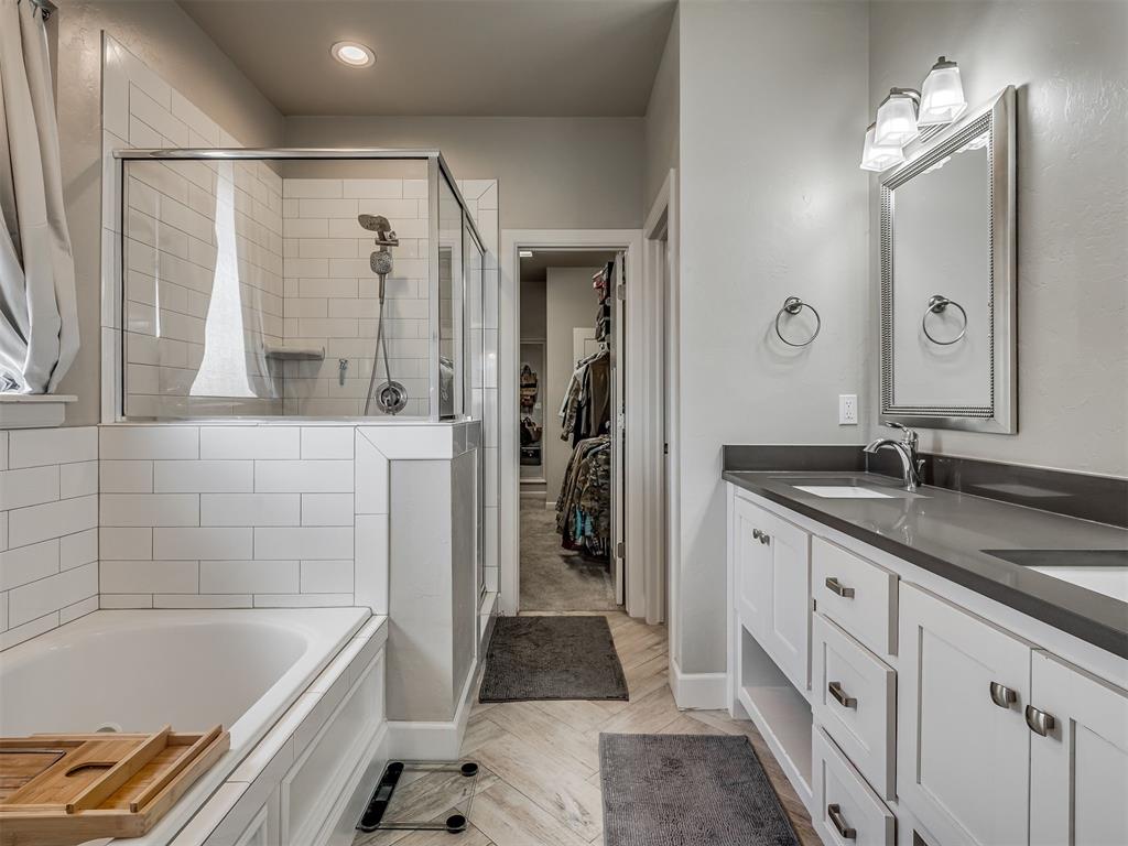 13525 Gentry Drive
