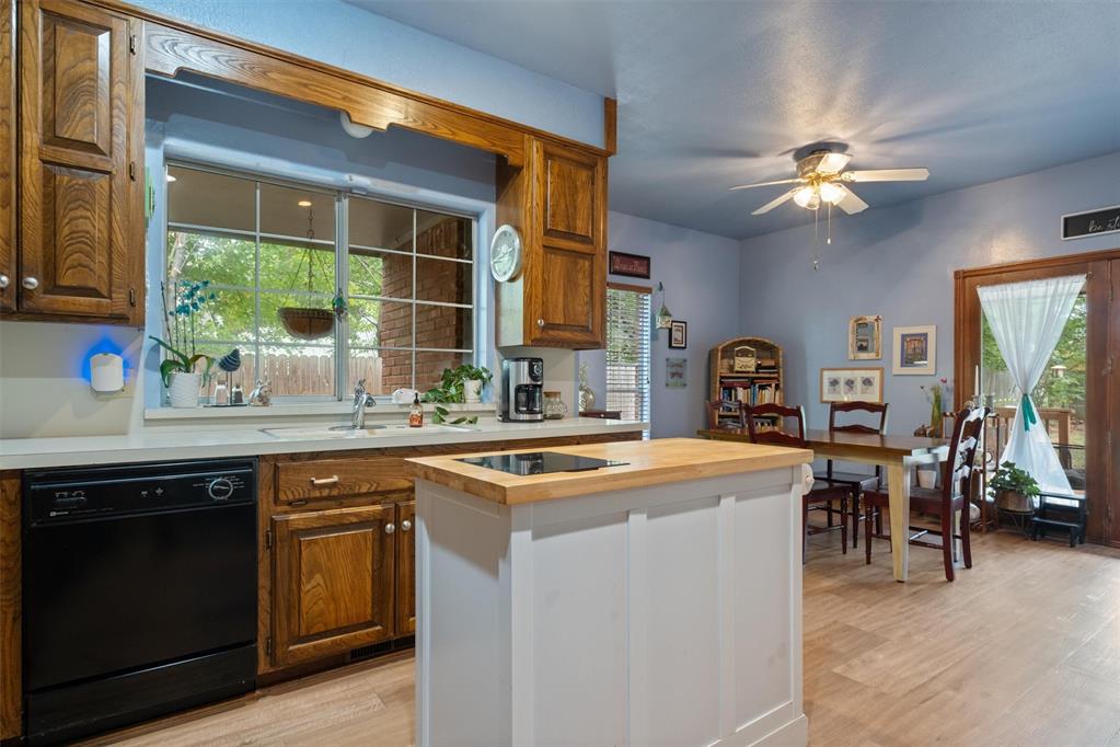 3908 NE 143rd Street