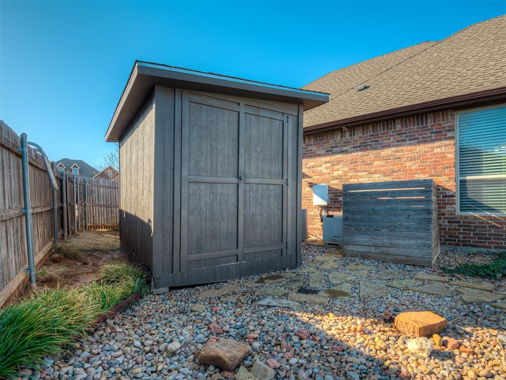 2705 SE 6th Street