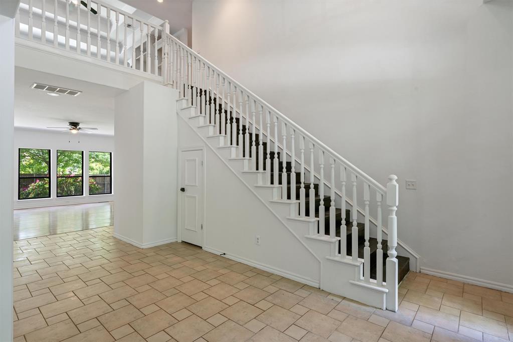 732 Fox Bend Trail