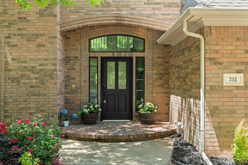 732 Fox Bend Trail