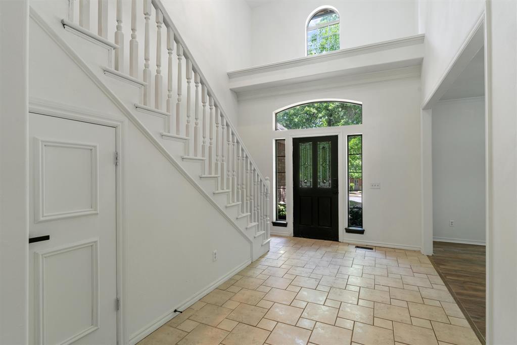 732 Fox Bend Trail