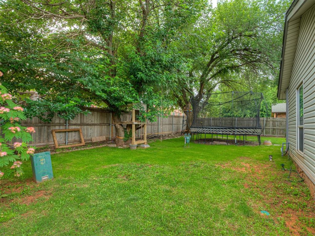 606 N Pine Branch Way